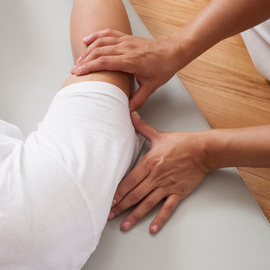 ACUPRESSURE/SHIATSU