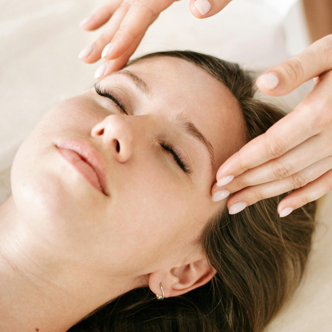 Gua Sha Facial Massage