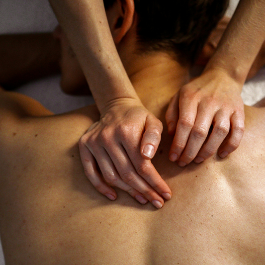 ACUPRESSURE/SHIATSU